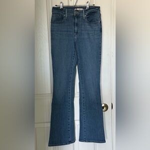 Levi's women’s high rise bootcut jeans